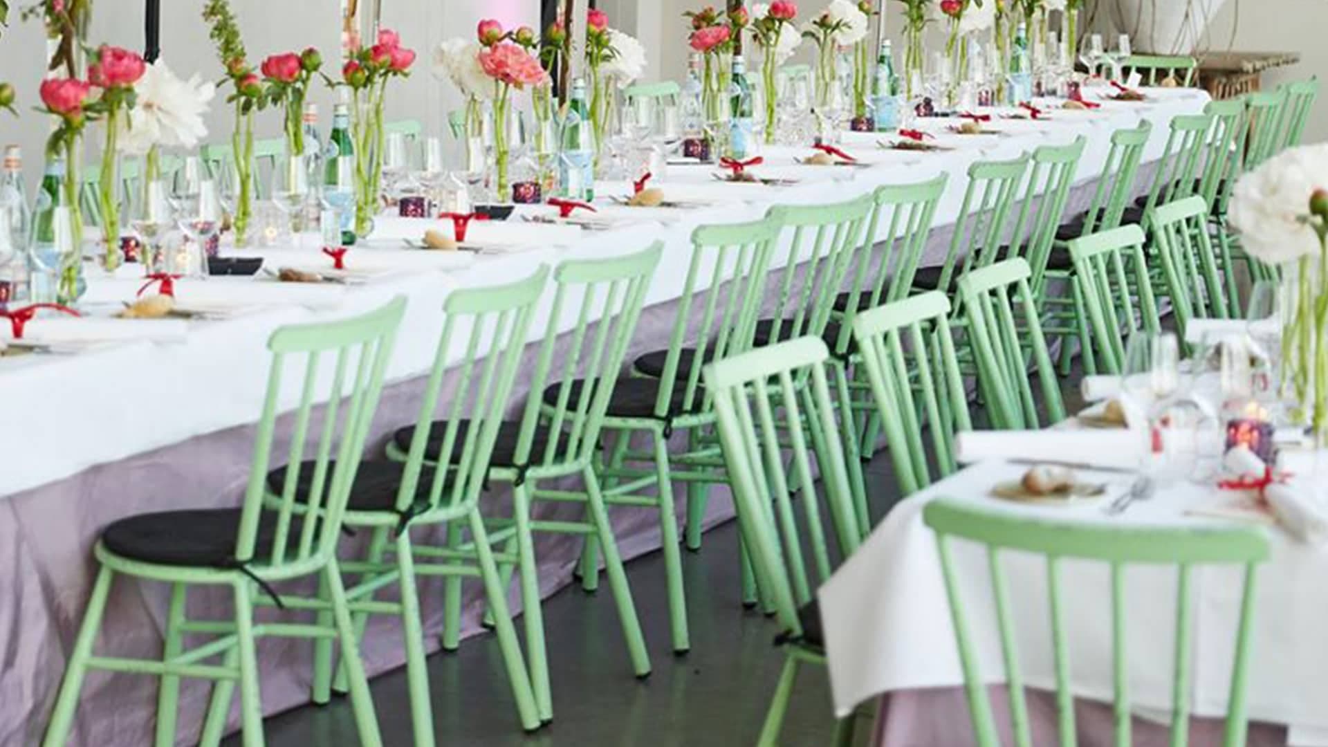 727-H45-ALU Silla para eventos de alquiler Tiffany Chiavari para banquetes de bodas en interiores y exteriores