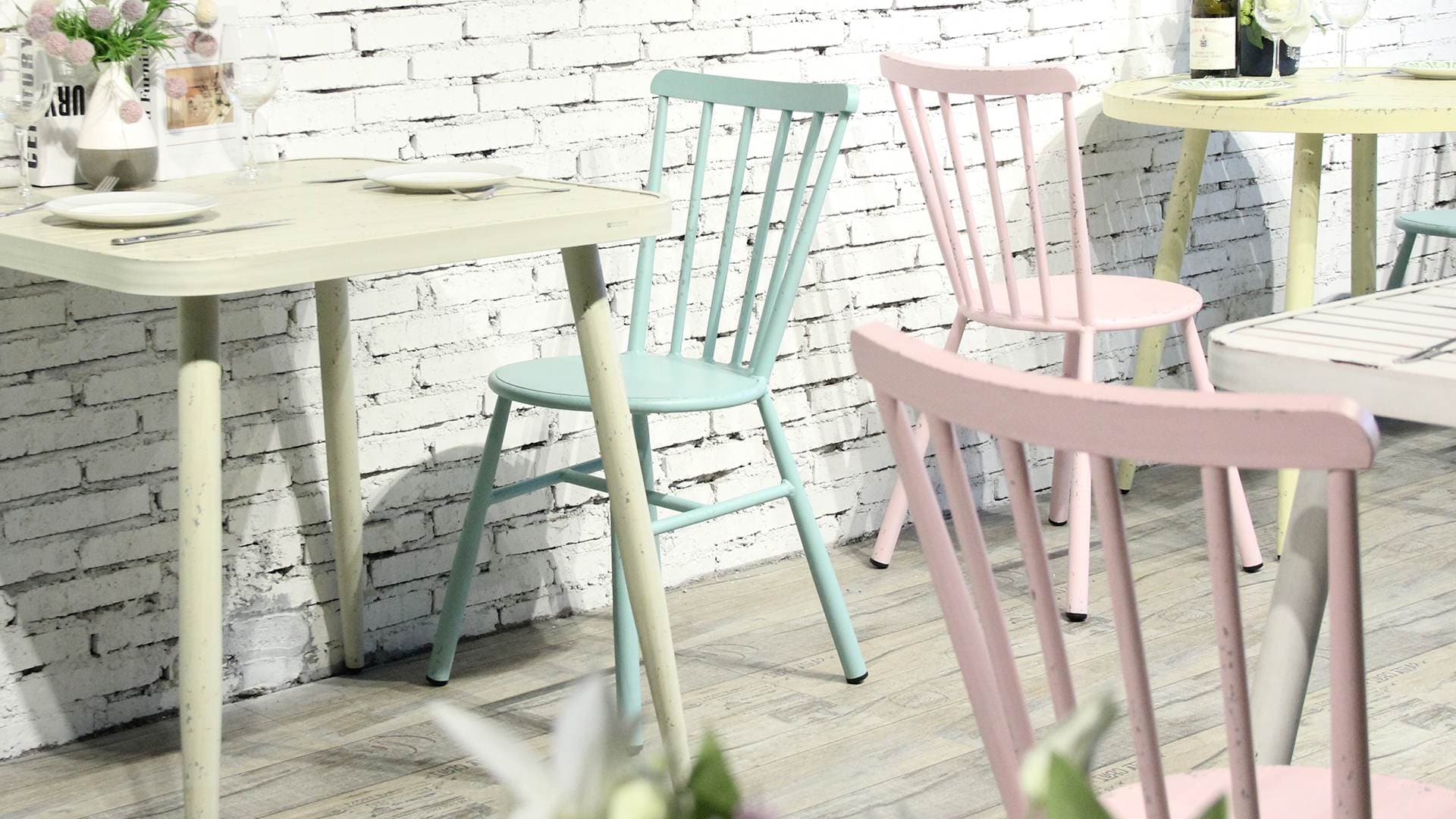 Colorful Stackable Windsor Dinning Bistro Restaurant Cafe Chair 727-H45-ALU