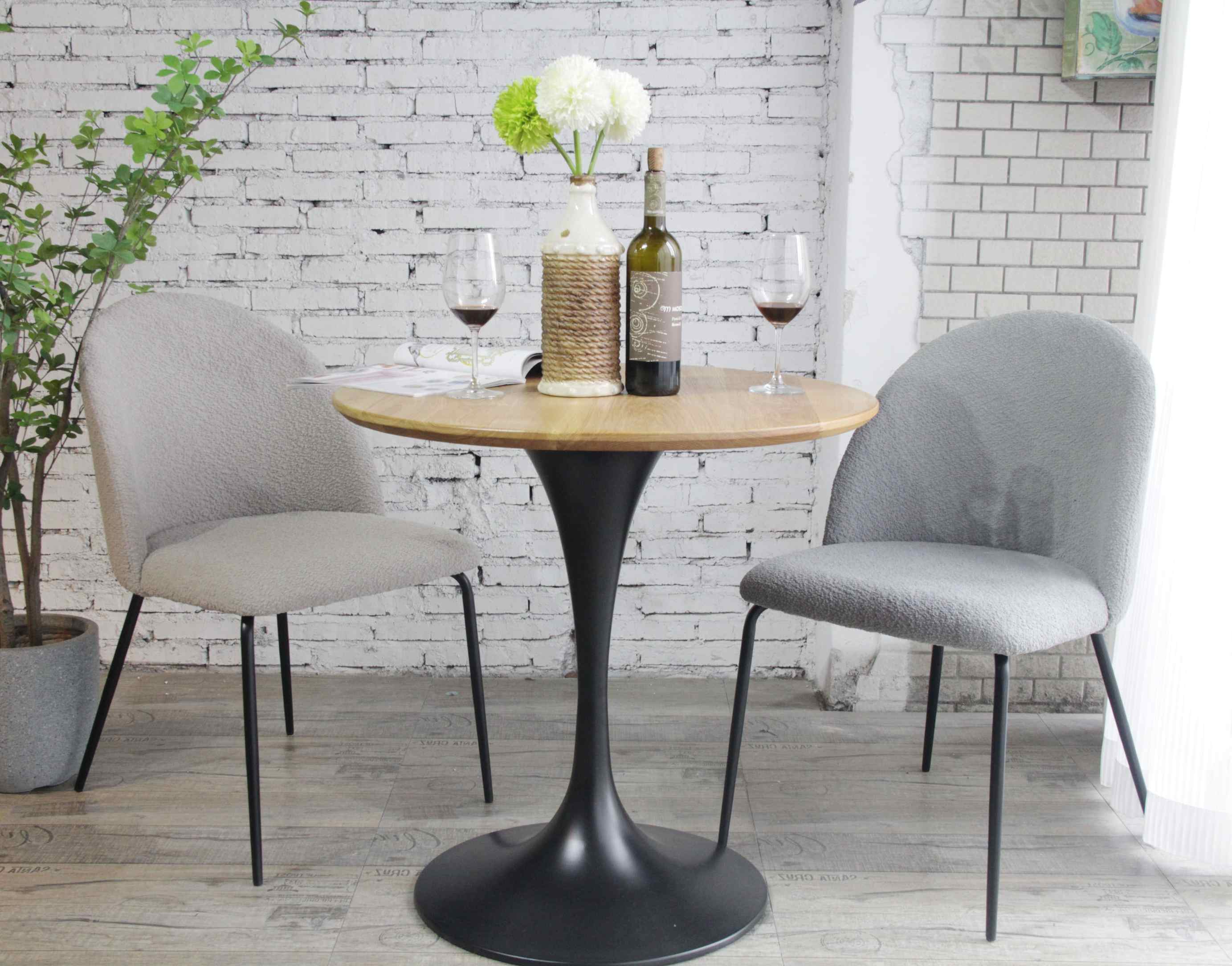 мягкая ткань Diona Chair.jpg