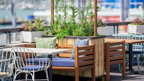 Un set da giardino perfetto per il tuo spazio esterno