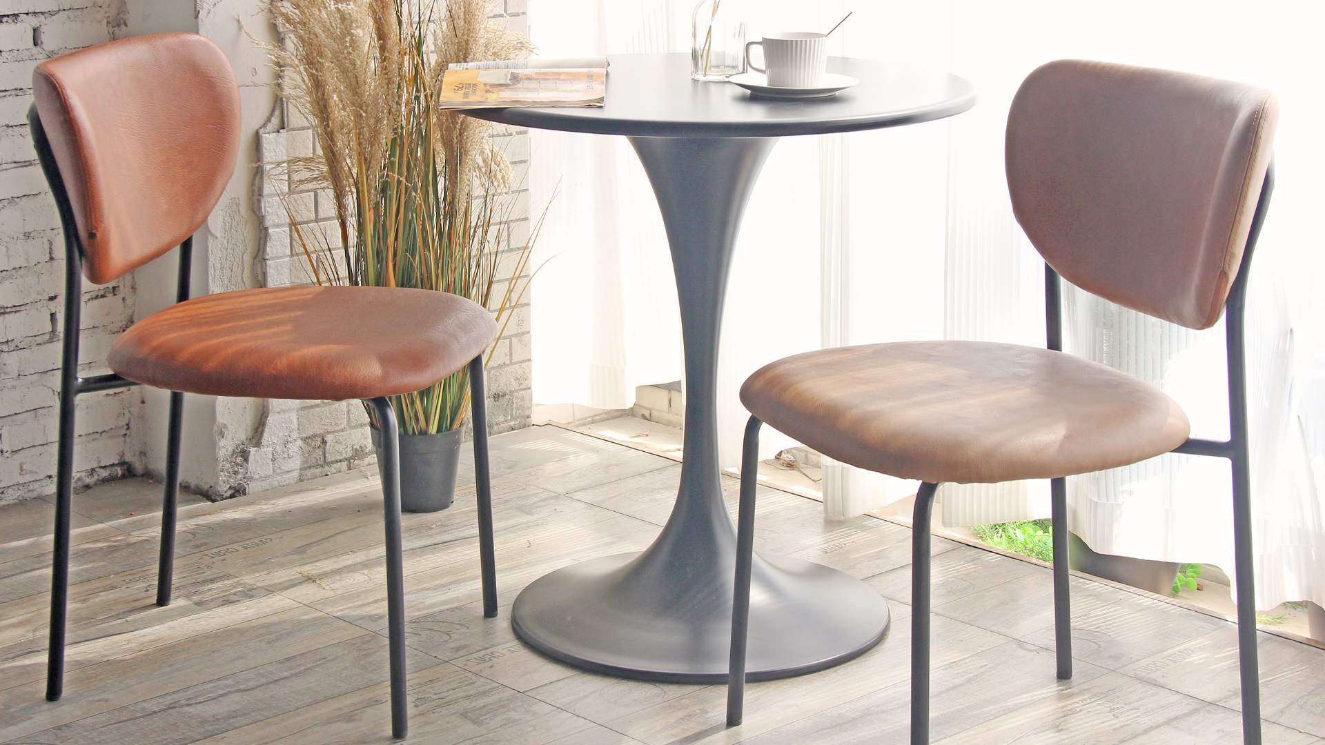 2023 Luxury Restaurant Cafe Metal Legs Fabric Pu Leather Hotel Dining Chair 899-H45-STPU