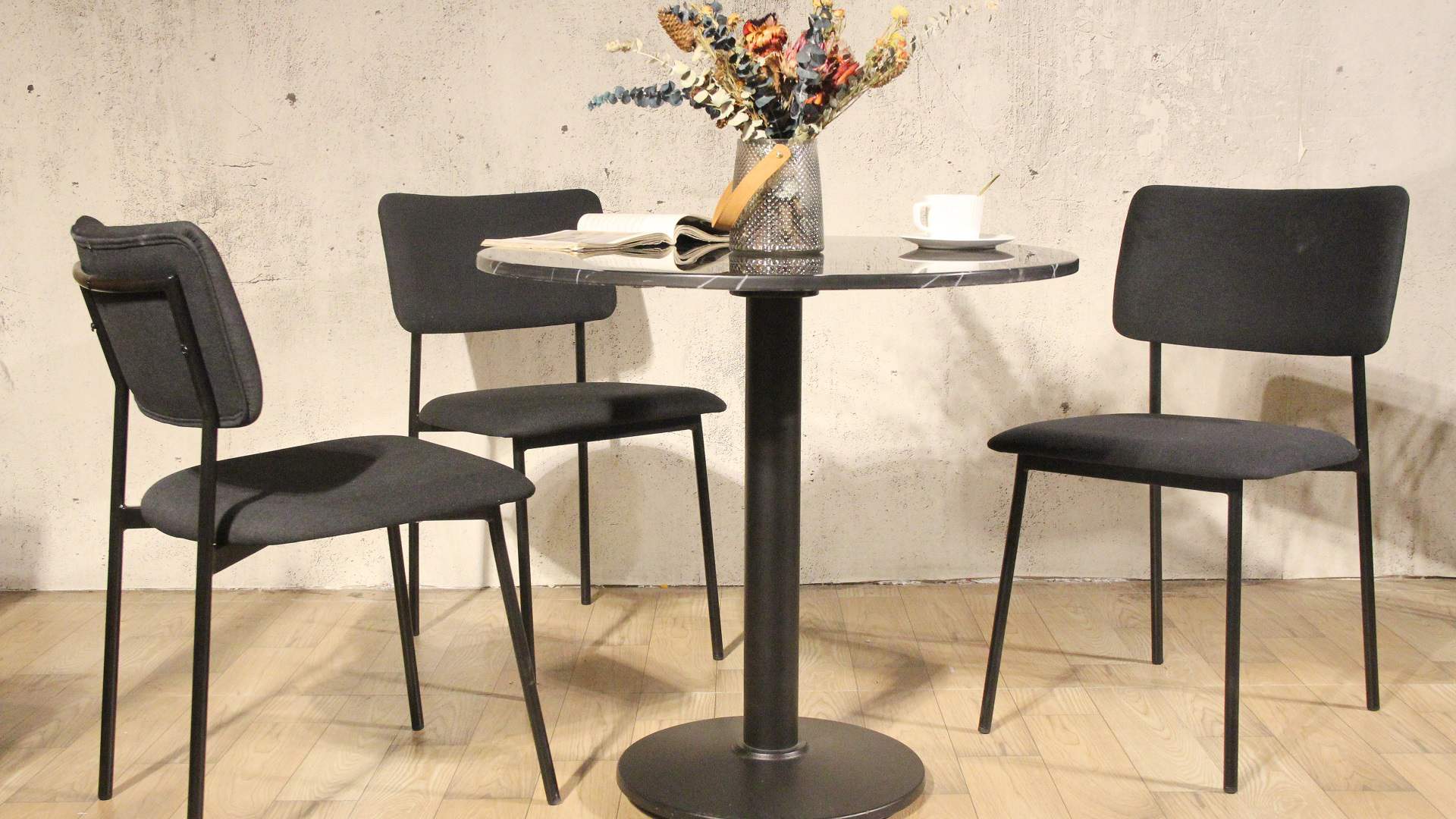 Silla de comedor negra con tapicería de tela de marco de metal contratada de lujo Nordic Light 895-H45-STFA