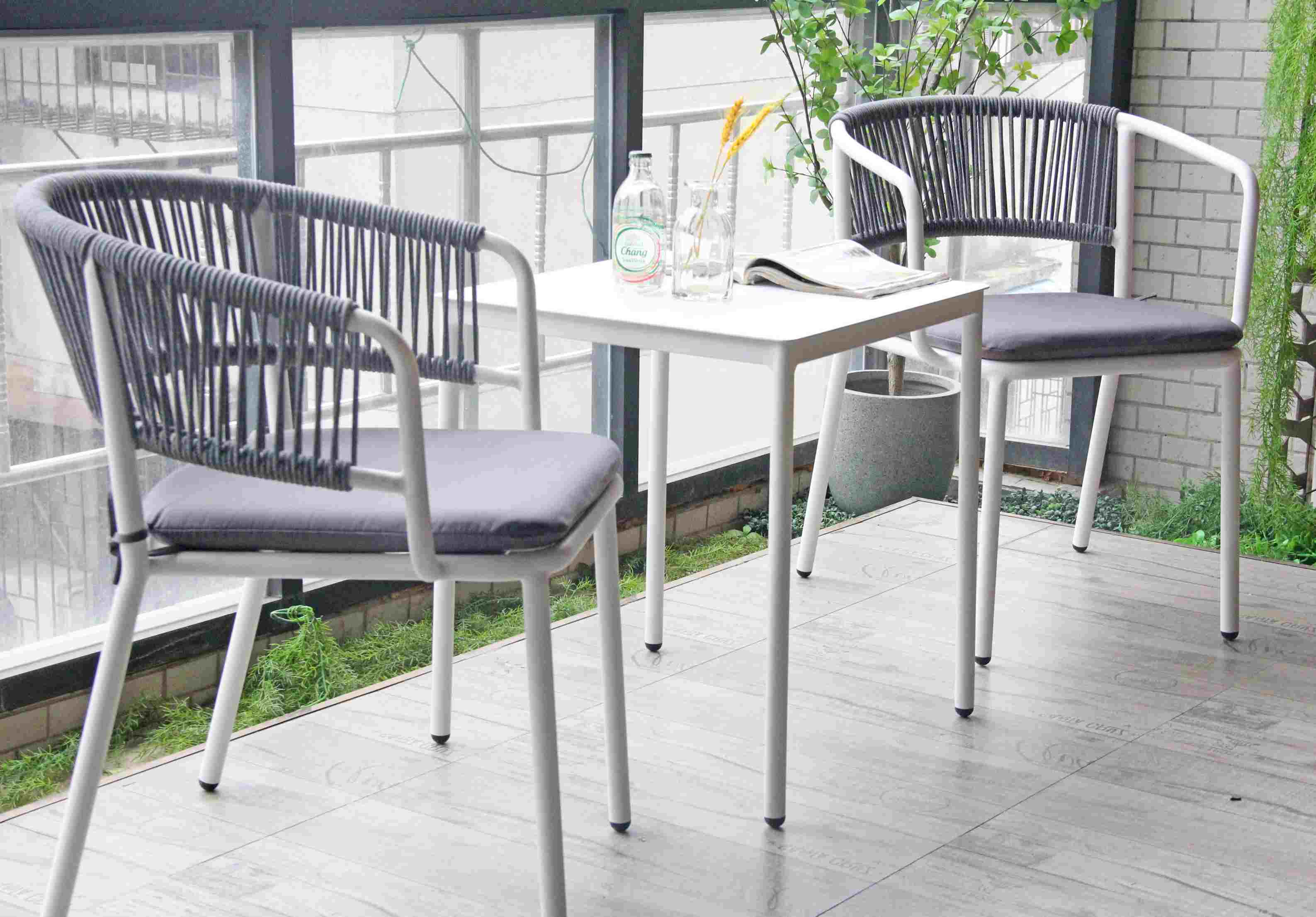 Leisure Rattan Chairs And Table