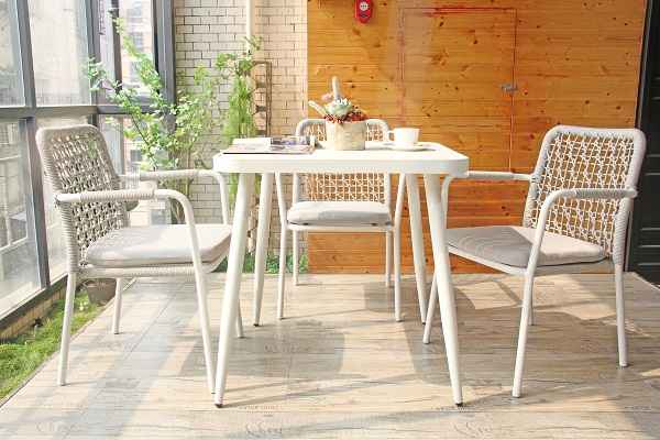 Design Concept and Principles of Outdoor Furniture (1).JPG