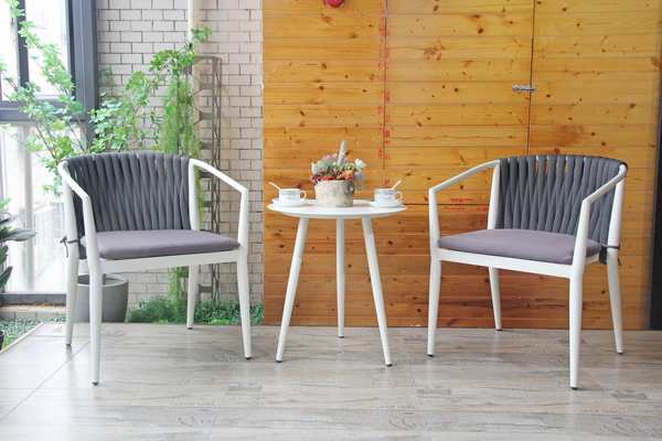 How To Choose Suitable Balcony Tables And Chairs Furniture？ (2).JPG