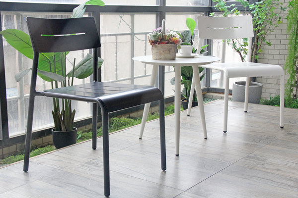 How To Choose Suitable Balcony Tables And Chairs Furniture？ (3).JPG