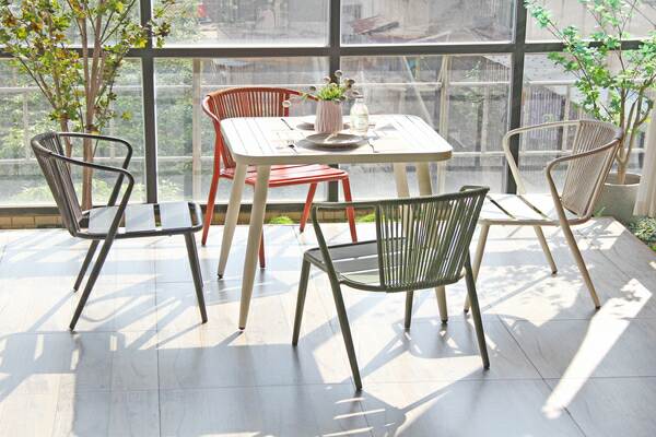 Matching Techniques for Outdoor Chairs and Outdoor Tables (1).JPG