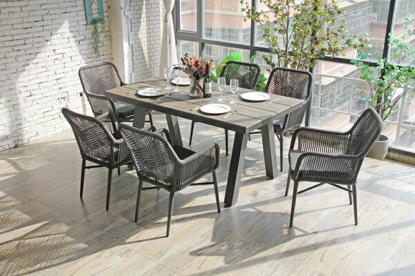 Matching Techniques for Outdoor Chairs and Outdoor Tables (2).JPG