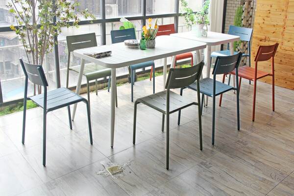 Matching Techniques for Outdoor Chairs and Outdoor Tables (3).JPG
